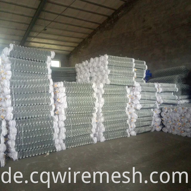 Heißdip verzinktes Zinkbeschichtet 4 ft 6ft 8ft Roll Cyclon Draht Draht -Mesh Farmkettenkettenglied Zaun